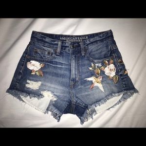 Embroidered high waisted shorts